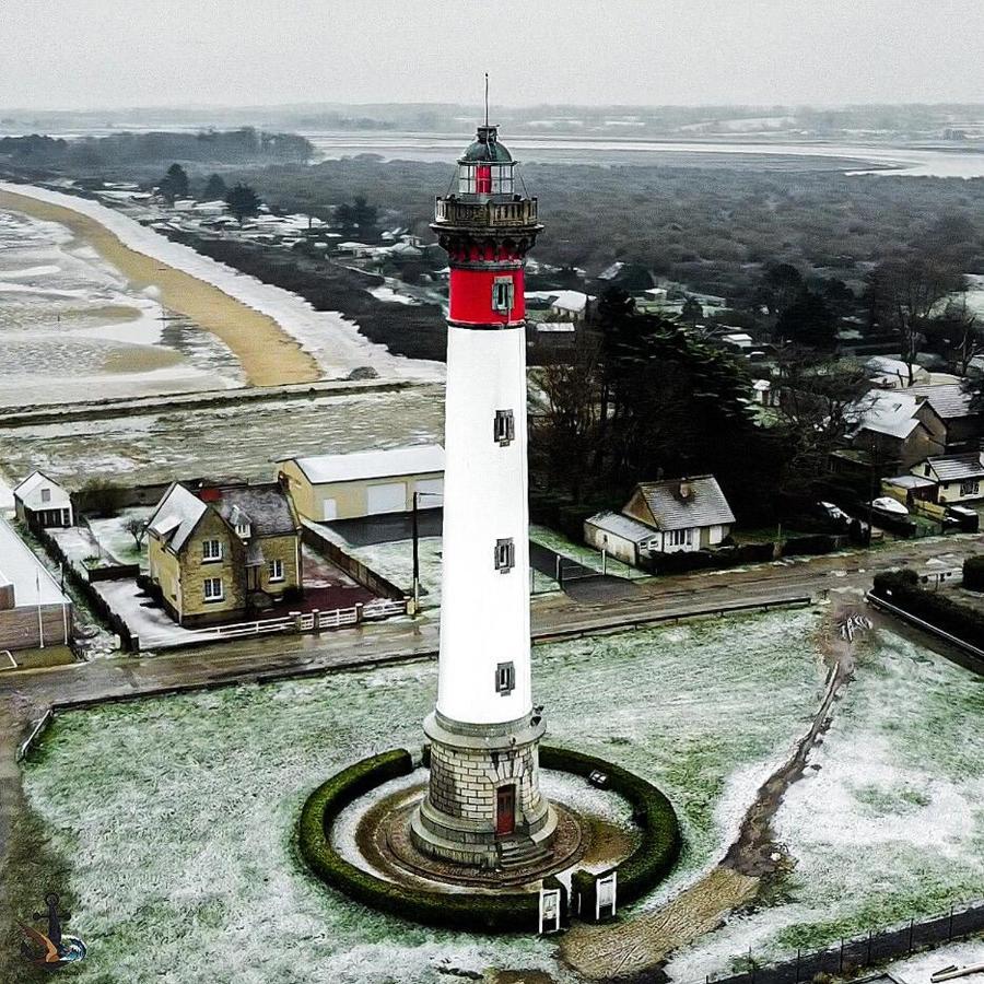 Normandie Sword Beach 滨海埃尔芒维尔 外观 照片