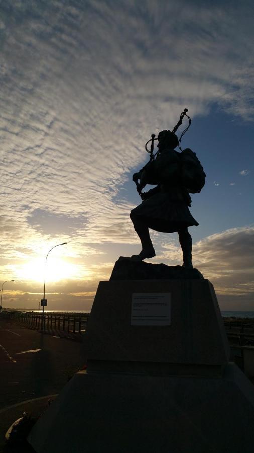 Normandie Sword Beach 滨海埃尔芒维尔 外观 照片